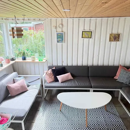 Newly Renovated By The Fjord *